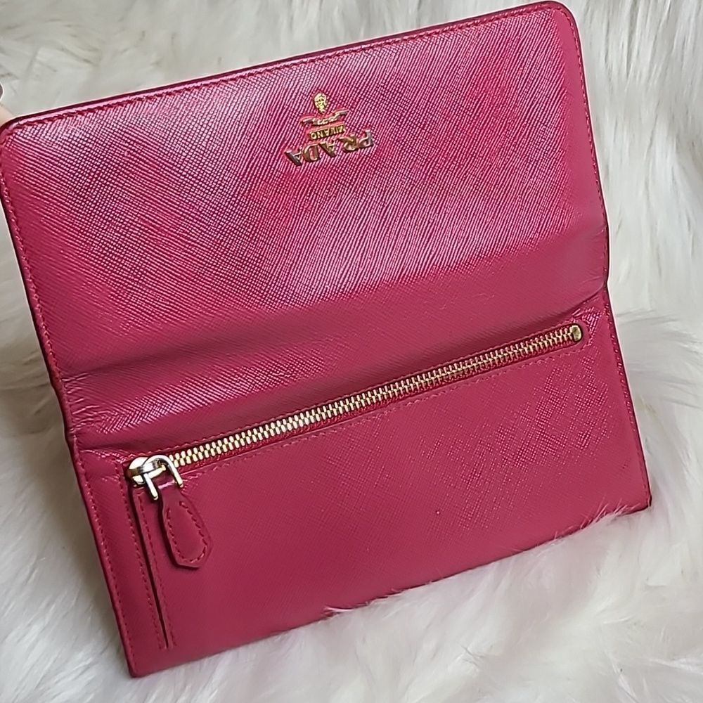 💯 Authentic Prada Safiano Long Wallet 🍀 - Picture 14 of 14